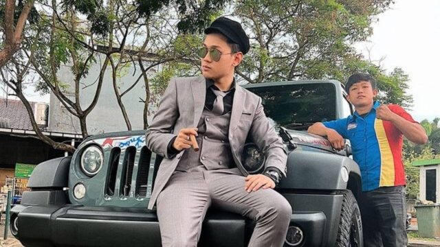 Berita Artis: Indra Kenz alias Indra Kesuma terancam hukuman hingga 20 tahun penjara, tidka hanya itu aset yang ia miliki pun terancam disita petugas