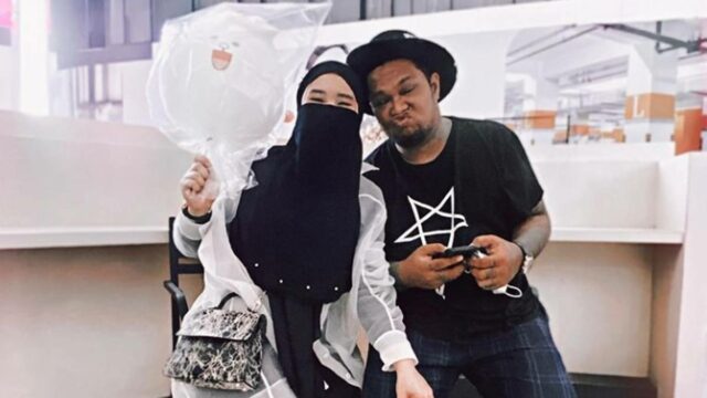 Cekricek.id, Berita Artis dan Berita Seleb - Kasus rumah tangga antara Inara Rusli dan Virgoun kini makin terus memanas, diserang mertua