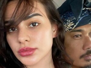 Berita Artis: Musisi Jerinx dituntut dua tahun penjara atas kasus Adam Deni, sang istri Madam Vlaminora merasa tidak terima dengan hukuman tersebut.