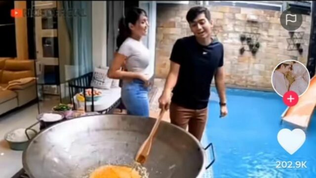Berita Artis: Lucinta Luna terang-terangan ingin membukan celananya di depan Teuku Rya, suami Ria Ricis yang hebohkan publik, Kamis 24 Februari 2022.