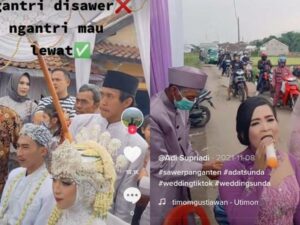 Berita terkini, terbaru, dan berita pilihan hari ini: Video hajatan pernikahan di tengah jalan sebabkan macet dan antrian panjang.