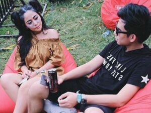 Berita Artis: Okin mendadak posting foto bareng mantan istri di Instastorynya, apakah Okin beneran balikan sama Rachel Vennya?