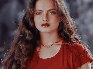 Berita artis: Artis Bollywood atau India Rekha menganggap berhubungan badan sebelum menikah atau tanpa pernikahan hal wajar dan biasa. Sebagai maniak ia merasa hal ini wajar dilakukan berulang.