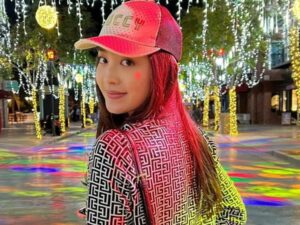 Berita artis: Natasha Wilona menyebut kata 'insyaAllah' saat ditanya oleh Boy William, apakah memang benar-benar sudah mualaf?