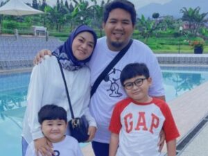 Berita artis : Saat bercerai dari Daus Mini, Yunita Lestari tidak bawa uang sepeserpun termasuk harta gono gini.