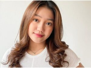 Berita artis: Chika Chandrika, artis TikTok ini curhat bahwa dirinya kerap disebut janda anak satu di usianya yang masih muda yakni 19 tahun.