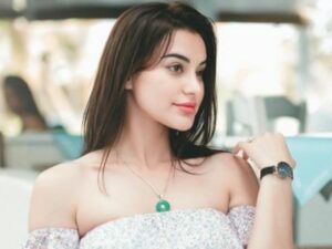 Berita artis: Nora Alexandra posting slide berisi pembelaan bagi mereka yang terkena pembullyan, akibat jadi brand ambassador krim payudara.