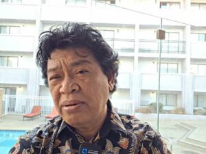 Berita terbaru: Saifuddin Ibrahim menyebut bahwa Islam adalah agama yang ngeri, tidak akan ada satu pun manusia yang mampu mengikutinya.