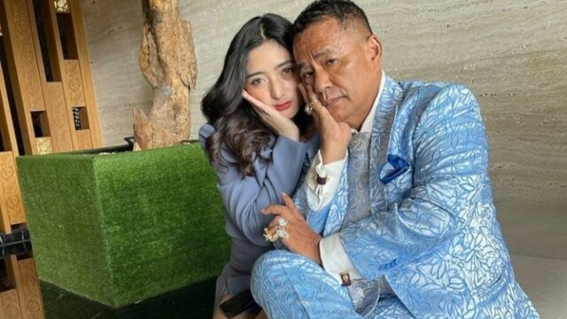 Berita terkini: Hotman Paris memiliki banyak asisten pribadi atau aspri yang berparas cantik. Lewat instagramnya Hotman sebut tugas asprinya.