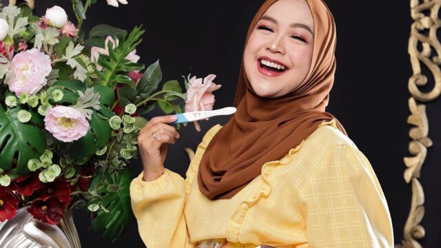 Berita artis: Ria Ricis baru go publik setelah hamil lima bula, ia pun menyampaikan ini alasan dirinya belum go publi selama ini.