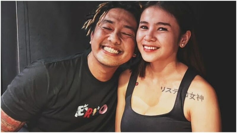 Berita artis: video viral komika Uus di medsos selain berimbas kepada dirinya, istri tercintanya juga ikut jadi sasaran bullying warganet.