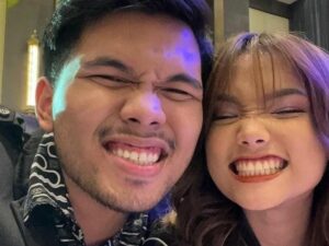 Berita artis: Thariq Halilintar keluhkan soal laporan yang akan dilakukan Farhat Abbas mengenai dirinya yang terlalu bucin pada kekasihnya.