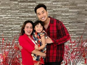 Berita artis: Jevier Justin ceritakan perjalanan pribadinya awal mula mengenal tuhan, ditegur lewat kelahiran anak pertamanya.