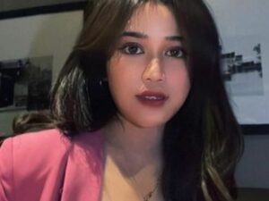 Berita artis: Blak-blakan Brisia Jodie suka penampilan terbuka hingga pernah ditegur sejumlah pihak karena pakai baju transparan.  