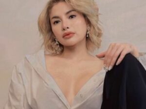 Berita artis: Nikita Mirzani pertanyakan omset penjualan Juragan99 sebesar Rp600 miliar per bulan, dinilai tidak logis.