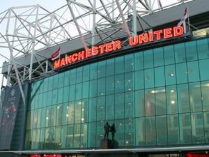 Cekricek.id - Stadion Old Trafford, kandang Manchester United, termasuk salah satu stadion terbaik di dunia.