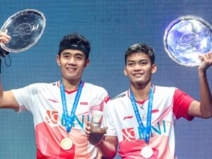 Berita Terbaru: Pasangan muda Bagas Maulana/MS Fikri berhasil mengalahkan pasangan seniornya Hendra/Ahsan dalam laga final ganda putra All England