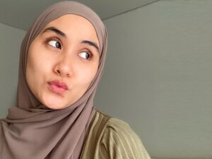 Berita artis: Sejak menikah dan punya anak, Ryana Dea akui tidak lagi percaya diri untuk unggah foto selfie.