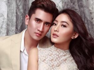 Berita artis: Video lama Verrel Bramasta dan Natasha Wilona yang sedang berada di sebuah tempat hebohkan warganet yang mendoakan pasangan artis itu balikan.