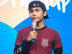 Berita artis: Bintang Emon menyebutkan bahwa kasus yang menimpa Marshel Widianto tersebut termasuk sebagai kasus kocak.