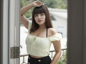 Berita artis: Dinar Candy dapat sebuah pelajaran penting mengenai perjalanan hidup di dunia setela berbincang bersama Angelina Sondakh.