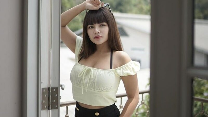 Berita artis: Dinar Candy dapat sebuah pelajaran penting mengenai perjalanan hidup di dunia setela berbincang bersama Angelina Sondakh.