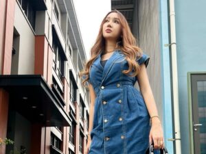 Berita artis: Lucinta Luna mengungkapkan isi hati terdalamnya yang mengaku merasa berdosa usai lakukan operasi plastik di sekujur tubuhnya.