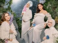 Berita artis: Jessica Iskandar melakukan martenity shoot bersama dengan Ria Ricis, Cut Meyriska, dan Yasmine Wildblood.