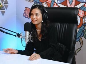 Berita artis: Hidup hanya dengan satu ginjal, ini sejumlah pantangan dan hal yang harus dilakukan oleh Acha Septriasa.