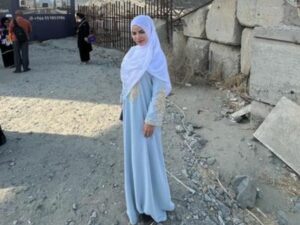 Berita artis: Dinar Candy didoakan istiqomah dengan tampil lebih tertutup serta dapat menutup aurat usai jalani ibadah umrah.
