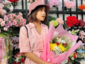Berita artis: Fuji beberkan salah satu perbedaan dirinya yang dulu dan saat ini, salah satunya dulu lebih suka nongrong.