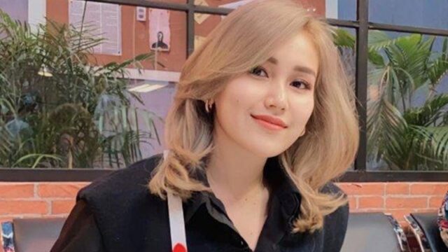 Berita artis: Bahagianya pedangdut Ayu Ting Ting ceritakan kelancaran ibadah umrah di tanah suci walau sebelumnya sempat jatuh sakit.