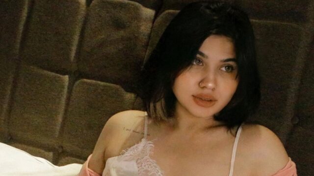 Berita artis: Dea Only Fans kini telah selesai melakukan berbagai macam pemeriksaan terkait kasus dirinya yang menyebar luaskan konten dewasa.