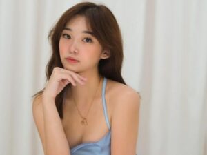 Berita artis: Baru saja menikahi Sabrina Chairunnisa, Deddy Corbuzier sudah tak sabar nantikan kencan dengan Livy Renata.
