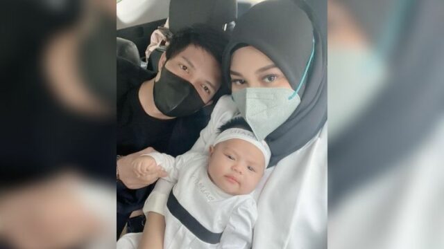 Berita artis: Aurel Hermansyah beri kode pada suaminya, Atta Halilintar jika ia ingin honeymoon ke Italia.