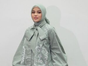 Berita artis: Kocak banget tingkahnya Aurel Hermansyah yang malah lupa jika kini dirinya merupakan seorang ibu atas seorang bayi cantik.