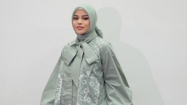Berita artis: Kocak banget tingkahnya Aurel Hermansyah yang malah lupa jika kini dirinya merupakan seorang ibu atas seorang bayi cantik.