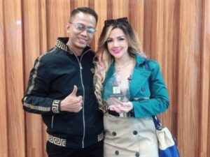 Berita artis: Bikin gempar dunia maya, Barbe Kumalasari sebut jika Doddy Soedrajat merupakan calon suami barunya.