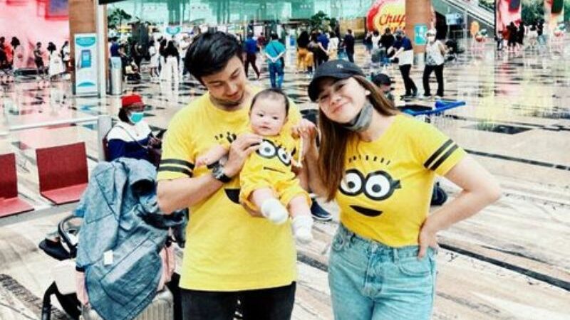 Berita artis: Felicya Angelista unggahfoto peringatan usia anak ke 6 bulan, netizen mengaku kaget lihat slide foto terakhir.