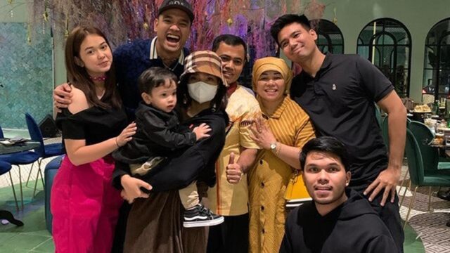 Berita artis: Sedih banget, curhatan Dewi Zuhriati atau Oma Gala jika sang cucu jadi semakin rewel mengetahui akun instagram Vanessa Angel hilang.