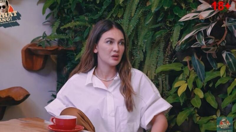 Berita artis: Saat ini menjadi tahun terakhir berkepala tiga namun belum temukan jodoh, Luna Maya akui sering insecure.