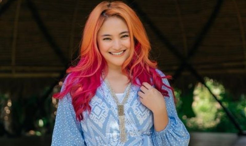 SKIPTak Hanya Jago Akting, 5 Artis Ini Juga Jadi Pengisi Soundtrack Sinetron Sendiri