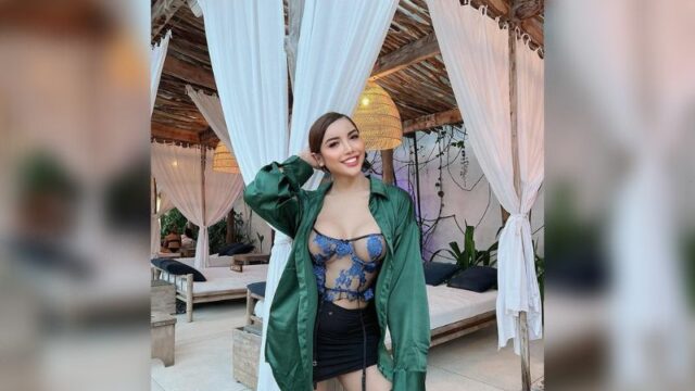 Berita artis: Unggah sebuah foto dengan pakaian super terbuka, netiizen minta maaf pada Millen Cyrus karena memperbesar gambar.