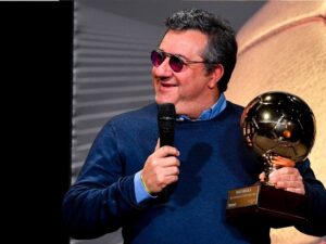 Berita Bola: Super agen Mino Raiola dinyatakan meninggal dunia dalam usia 54 tahun, kali ini kabar yang beredar dipastikan kebenarannya