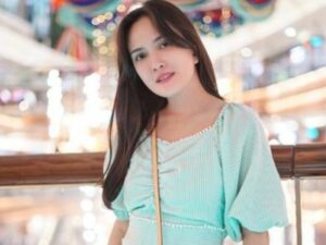 Berita artis: Cerita lucu Shandy Aulia mengenai salah satu sifat putrinya yang tidak pernah ingin pulang saat mengunjungi pusat perbelanjaan.