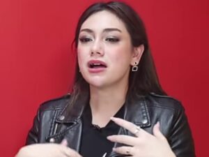 Berita artis: Celine Evangelista sudah dua kali menjanda, ia pun merasakan sedihnya saat dinyatakan sah menjadi janda, Rabu (8/6/2022).