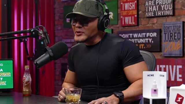 Berita artis: Deddy Corbuzier belum lama ini dapat kecaman dari seorang wanita bernama Rosianna Silalahi yang menjadi bintang tamu di podcastnya.