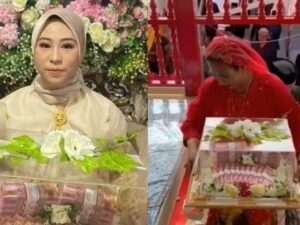 Berita terbaru: Pengusaha di Bone, berikan uang panaik bernilai fantastis untuk kekasihnya, yakni uang tunai Rp300 juta serta showroom mobil.