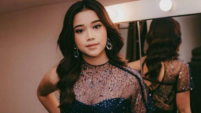 Berita artis: Dengan malu-malu, Brisia Jodie mengakui begitu mengidolakan sosok Aliando Syarief, namun tak berniat tahu tentang kehidupannya.