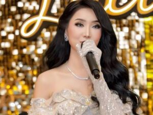 Lucinta Luna merasa sakit hati lantaran banyak netizen yang sering membandingkan penampilan wajahnya yang dulu dan sekarang.